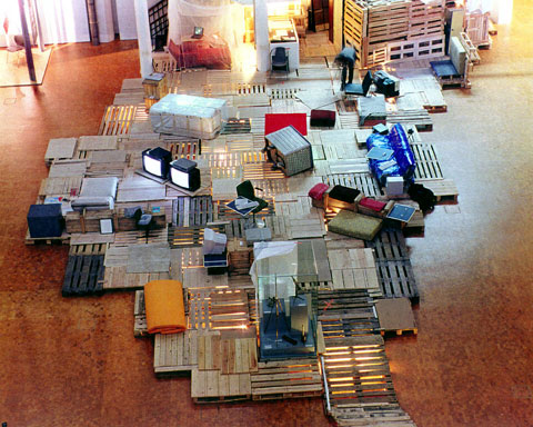 H|U|M|B|O|T installation *net_condition* ZKM Karlsruhe 1999 - 2000